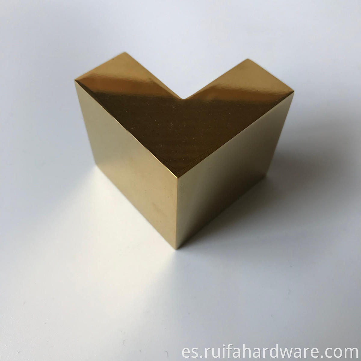 10x30mm Gold Tube to Tube Fitting for Bathroom (1)